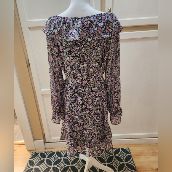 Emma and Michelle Women's Long-sleeved Boho Inspired Ruffle Tie-Belt Dress - Picture 9 of 15